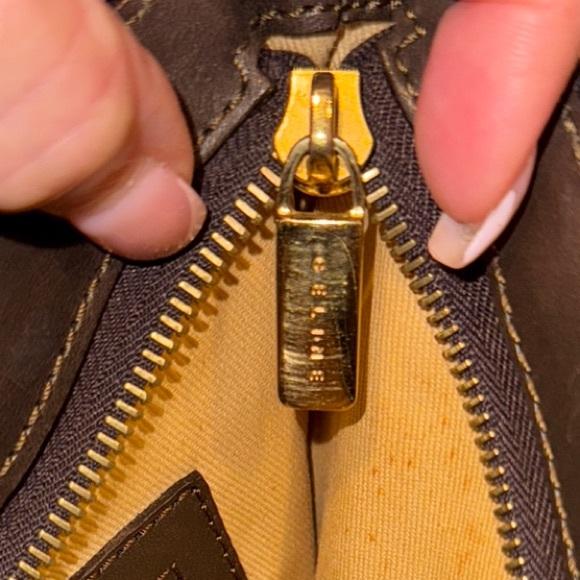 Celine Brown Shoulder Bag with Geometric Pattern - Picture 11 of 13